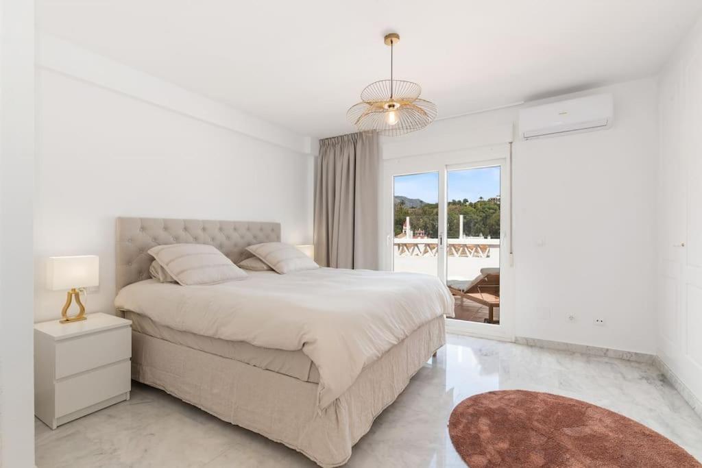 Kayla Penthouse Apartment Marbella